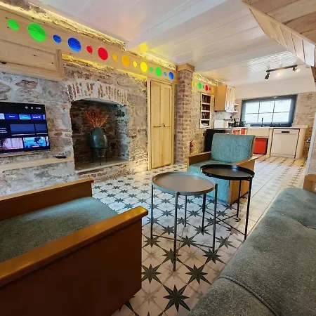 Meli Mila Spiti Milozrooms Villa