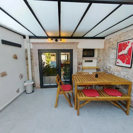 Meli Mila Spiti Milozrooms