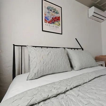 Meli Mila Spiti Milozrooms Villa