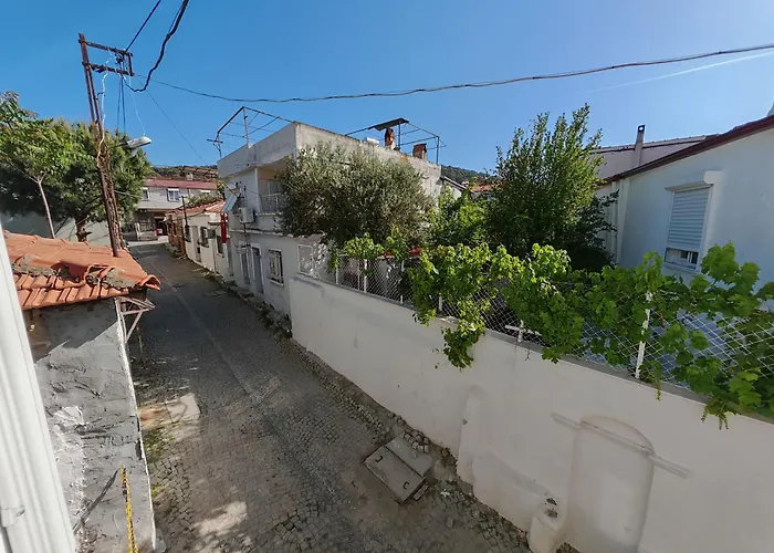 Meli Mila Spiti Milozrooms Villa Ayvalı