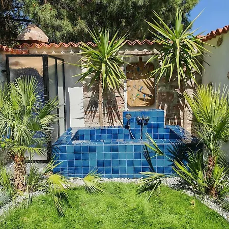 فيلة Meli Mila Spiti Milozrooms *