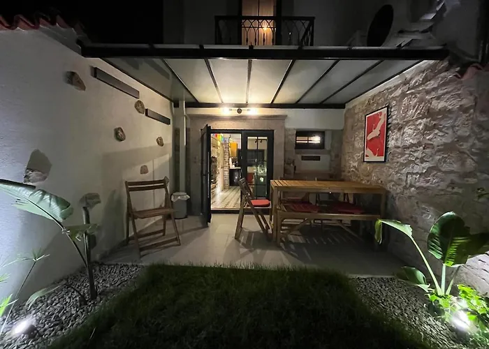 Villa Meli Mila Spiti Milozrooms *