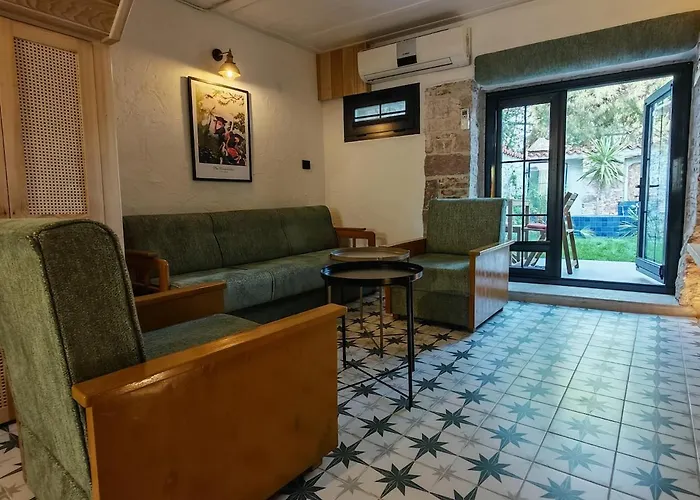 Meli Mila Spiti Milozrooms