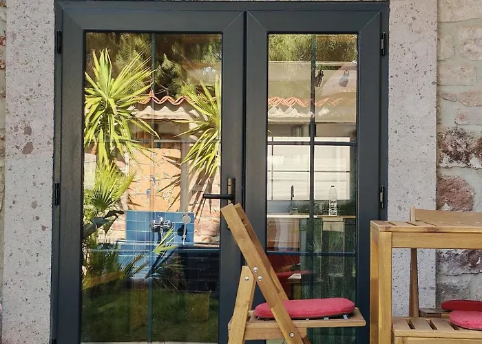 Meli Mila Spiti Milozrooms Villa *