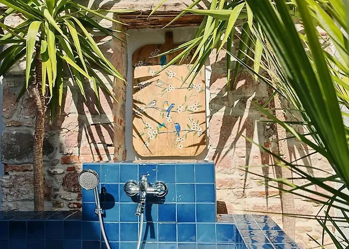 Meli Mila Spiti Milozrooms Villa *